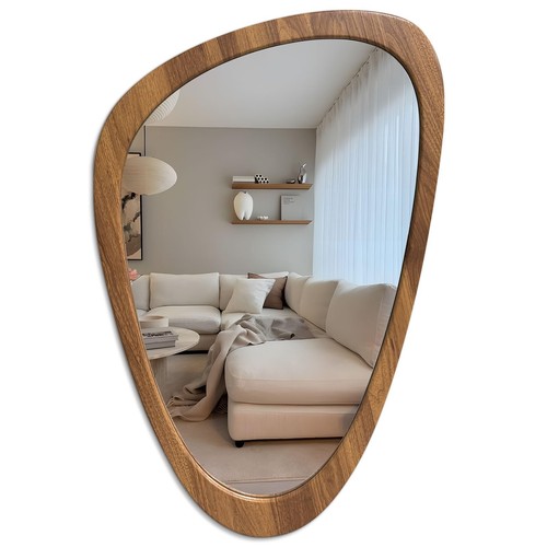 Asymmetrical irregular wall - asymmetrical,